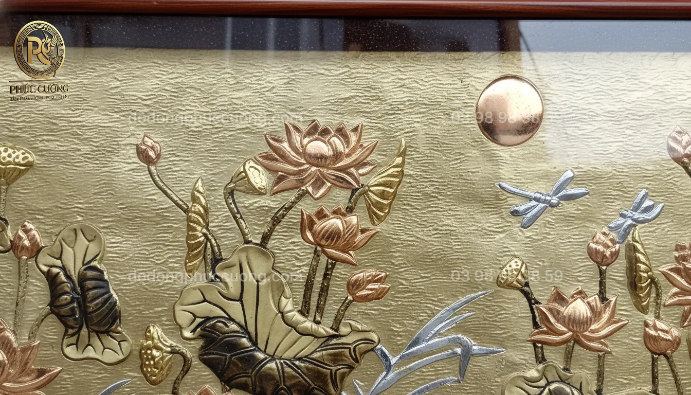 Tranh đồng phong thủy dát vàng 24k Hồ Sen Nguyệt
