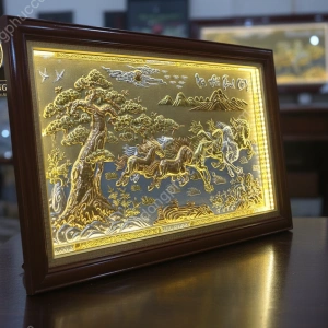 Tranh dát vàng 24k Mã đáo thành công
